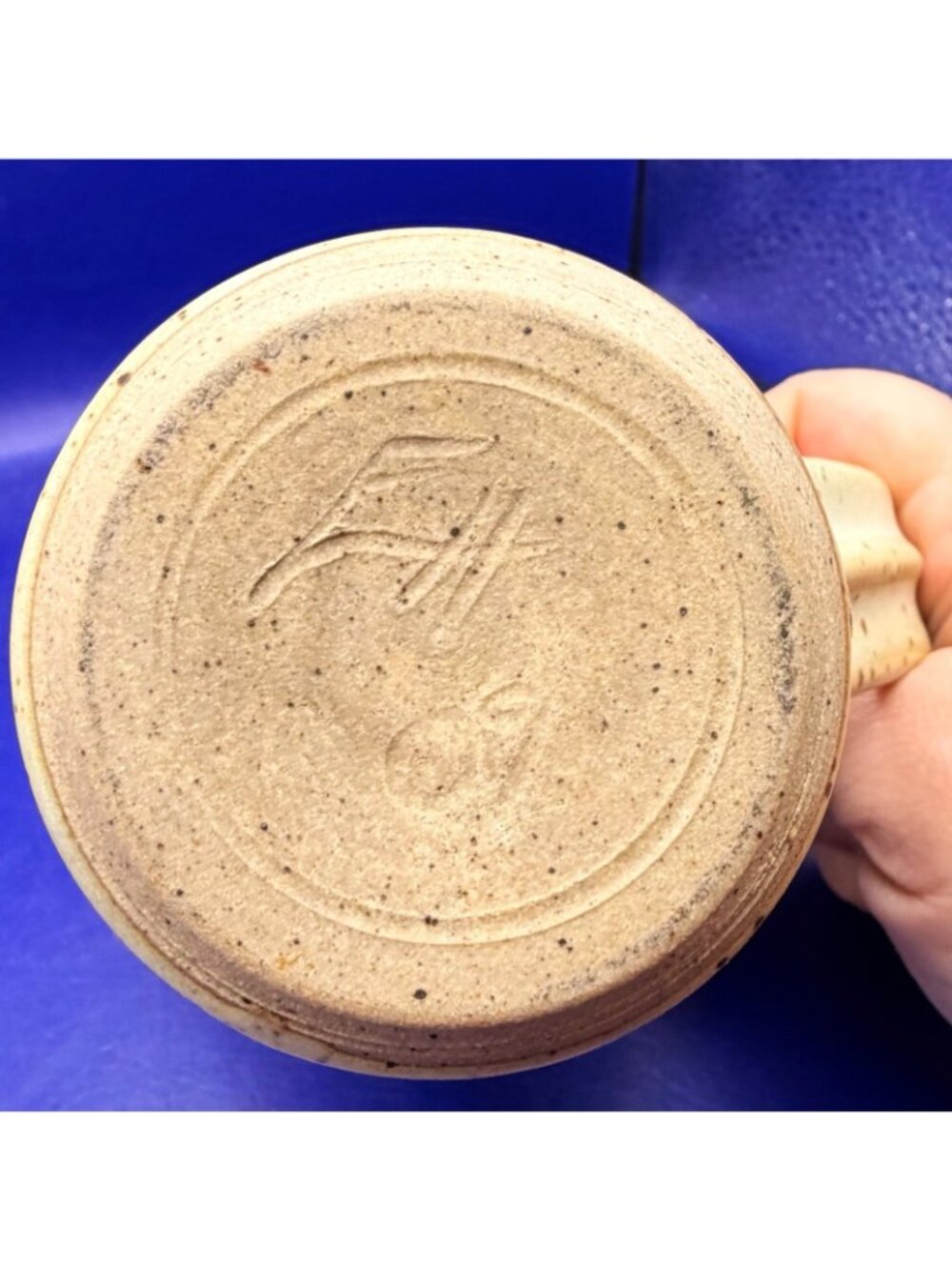 Handmade Studio Pottery Rustic Boho Dragonfly Mug Stoneware 12 oz Signed Set 2 - Picture 9 of 13